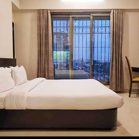 מומביי Fabhotel Sai Prasad Apartments מראה חיצוני תמונה